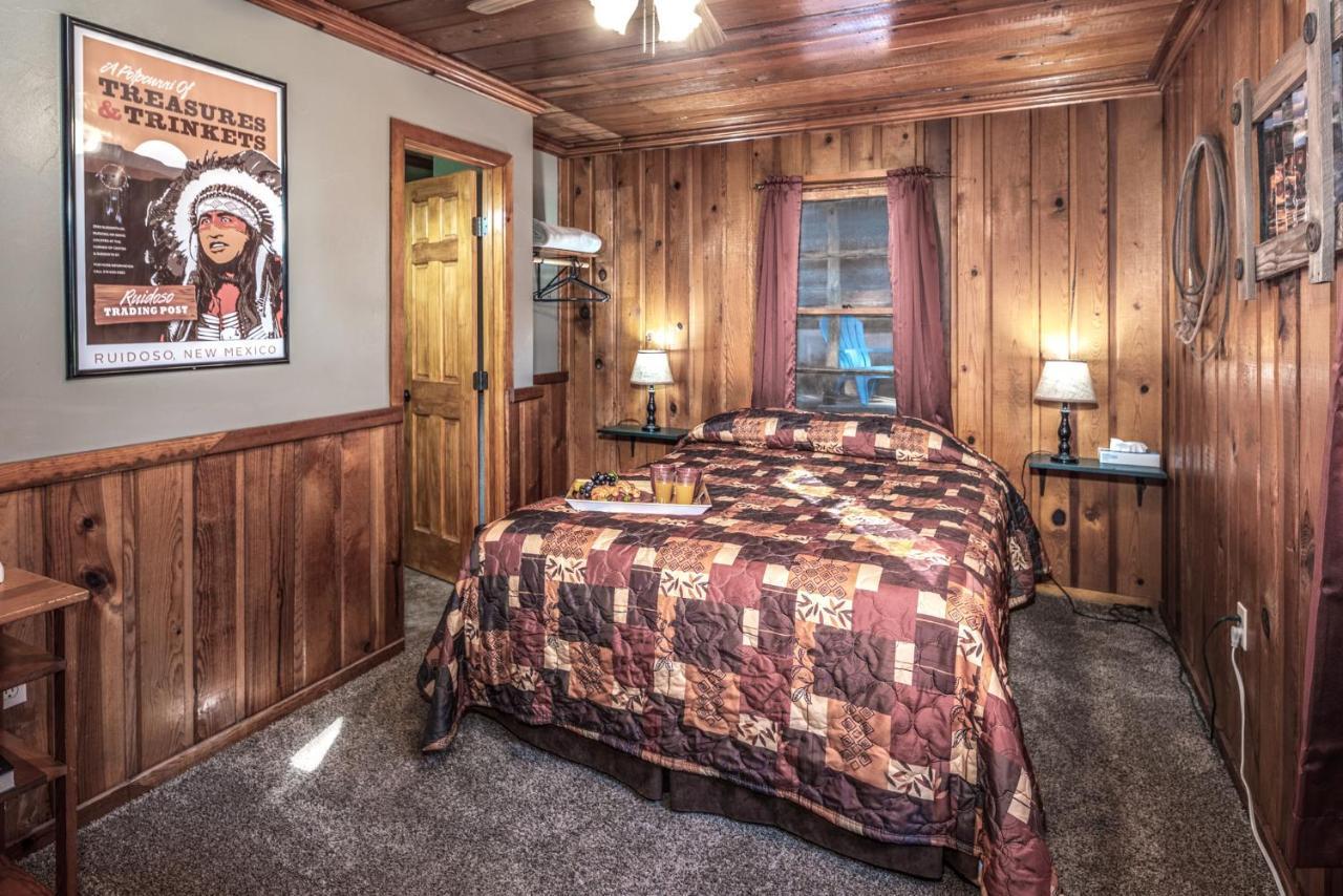 Apache Village 5, Queen Bed, Midtown, Sleeps 2 Ruidoso Exterior foto